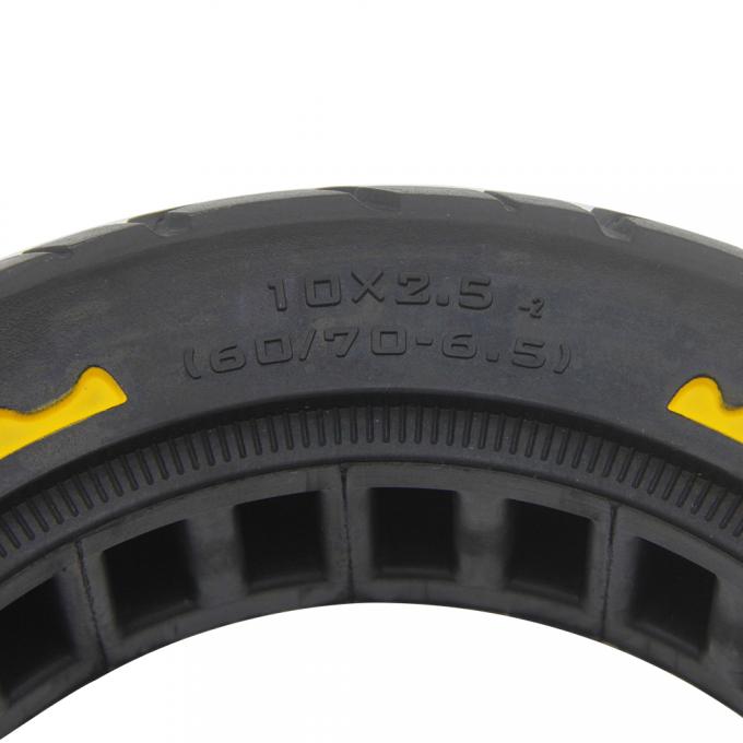 10Ãâ2.5 inch solid tire front view showing honeycomb pattern